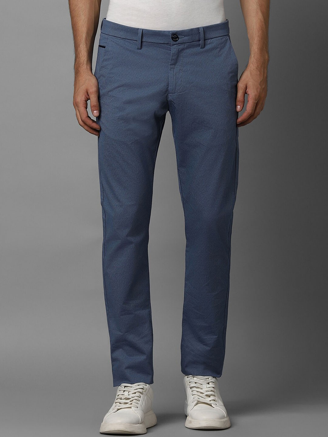 

Allen Solly Men Slim Fit Mid-Rise Textured Regular Trousers, Blue