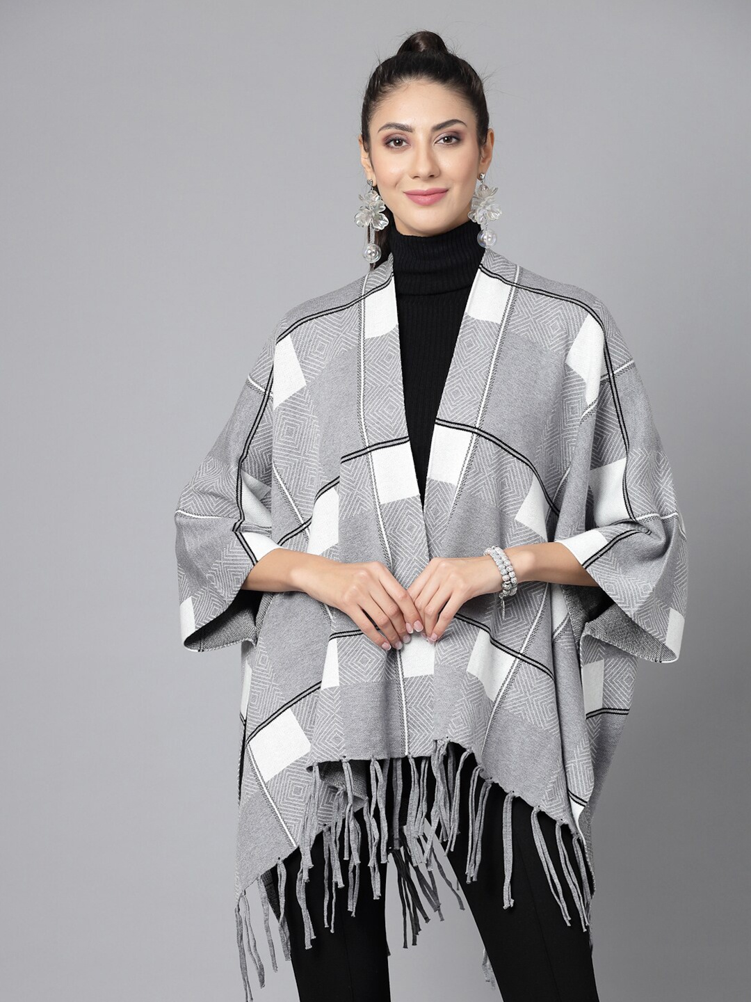 

Mafadeny Checked Open Front Poncho, Grey