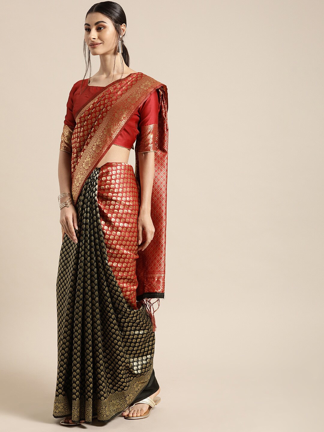 

Sangria Ethnic Motifs Woven Design Zari Deatil Sarees, Red