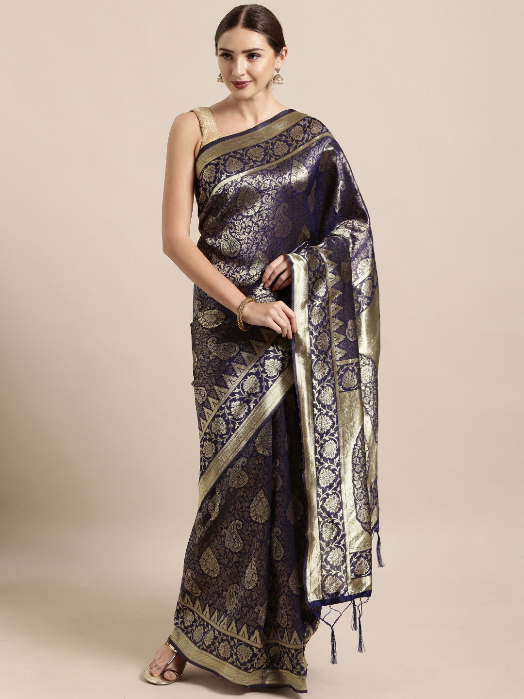 

Sangria Paisley Woven Design Kanjeevaram Sarees, Navy blue
