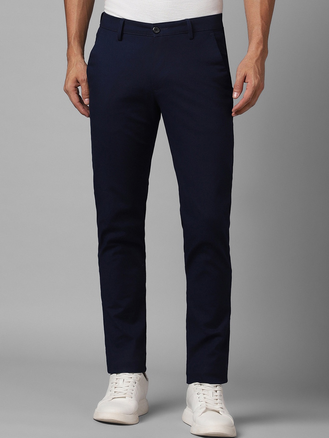 

Louis Philippe Sport Men Slim Fit Mid-Rise Casual Trousers, Navy blue