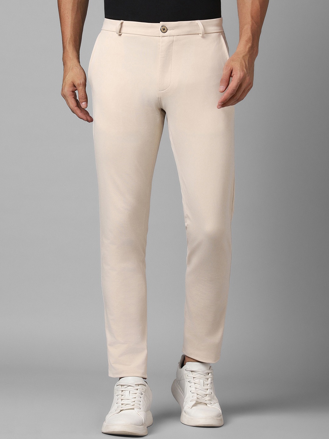 

Louis Philippe Sport Men Beige Slim Fit Trousers
