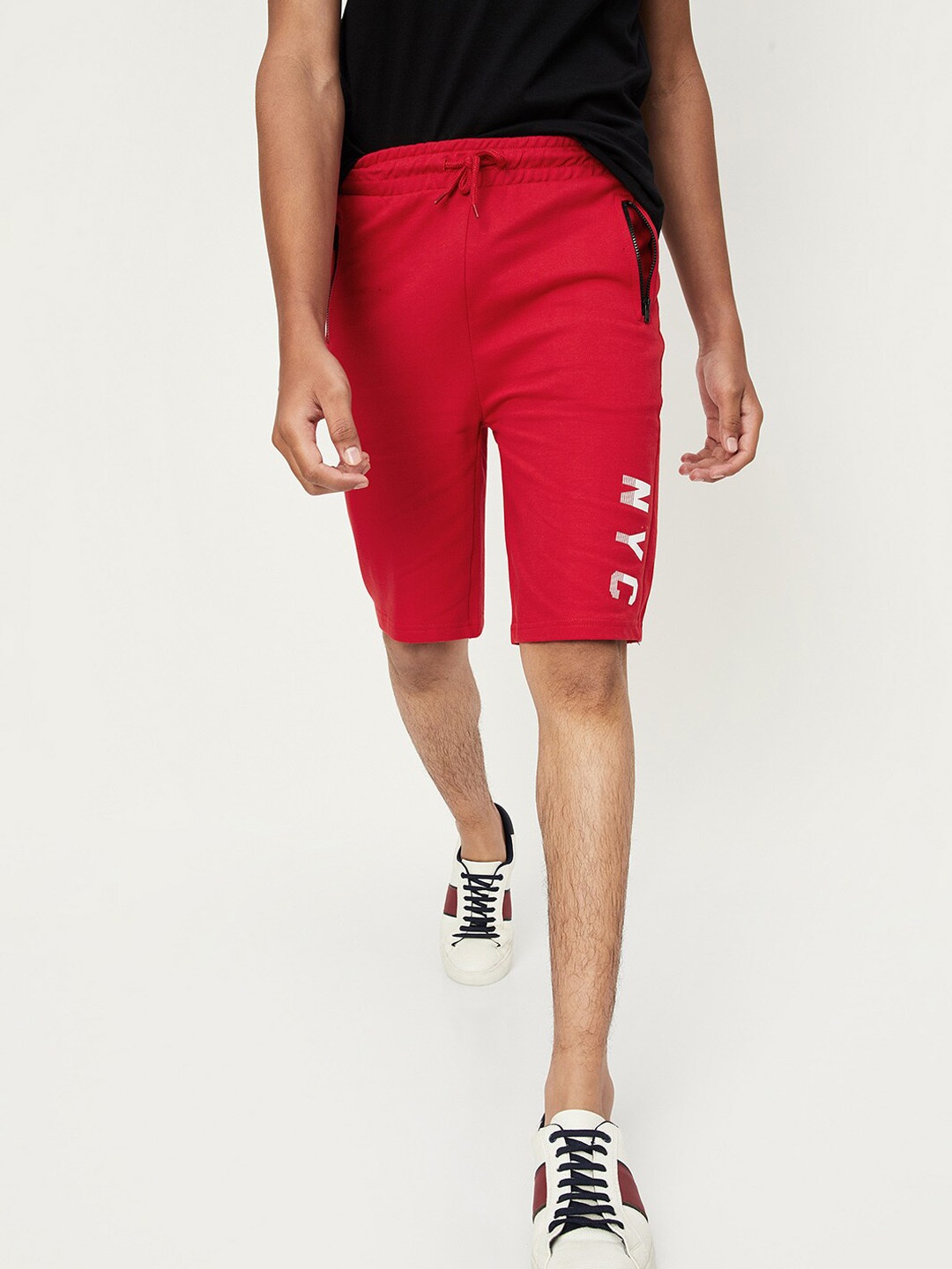 

max Boys Mid-Rise Pure Cotton Sports Shorts, Red