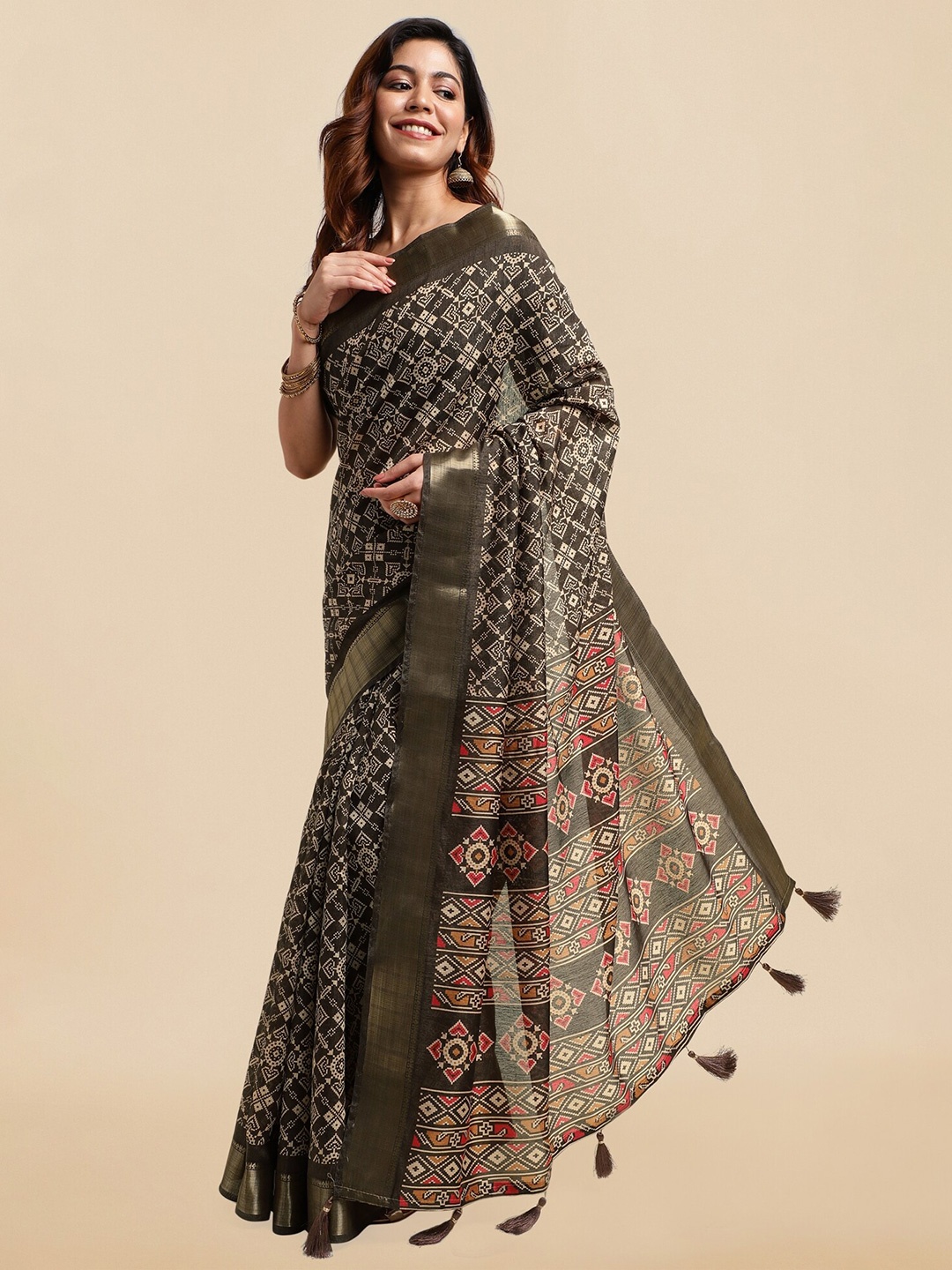 

KALINI Ethnic Motifs Printed Zari Saree, Olive