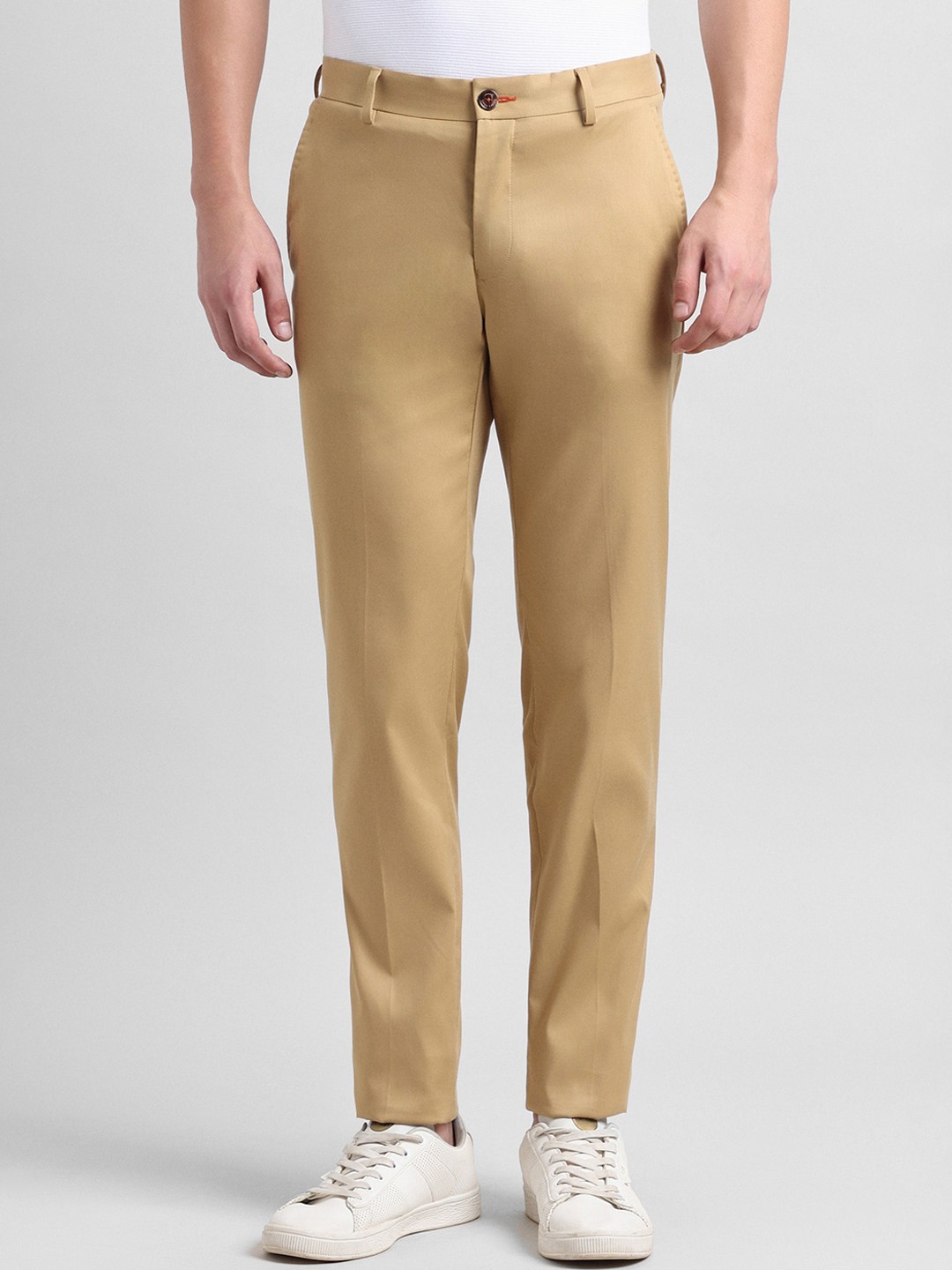 

SIMON CARTER LONDON Men Mid-Rise Slim Fit Trousers, Beige