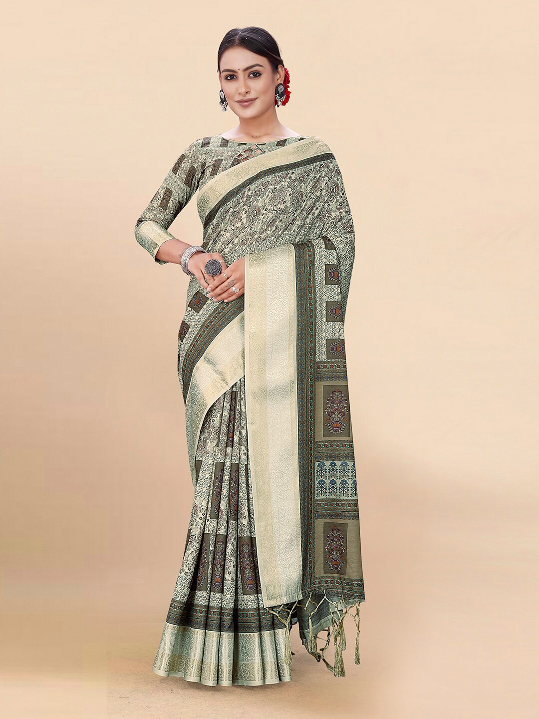 

Pisara Paisley Printed Zari Silk Cotton Saree, Green