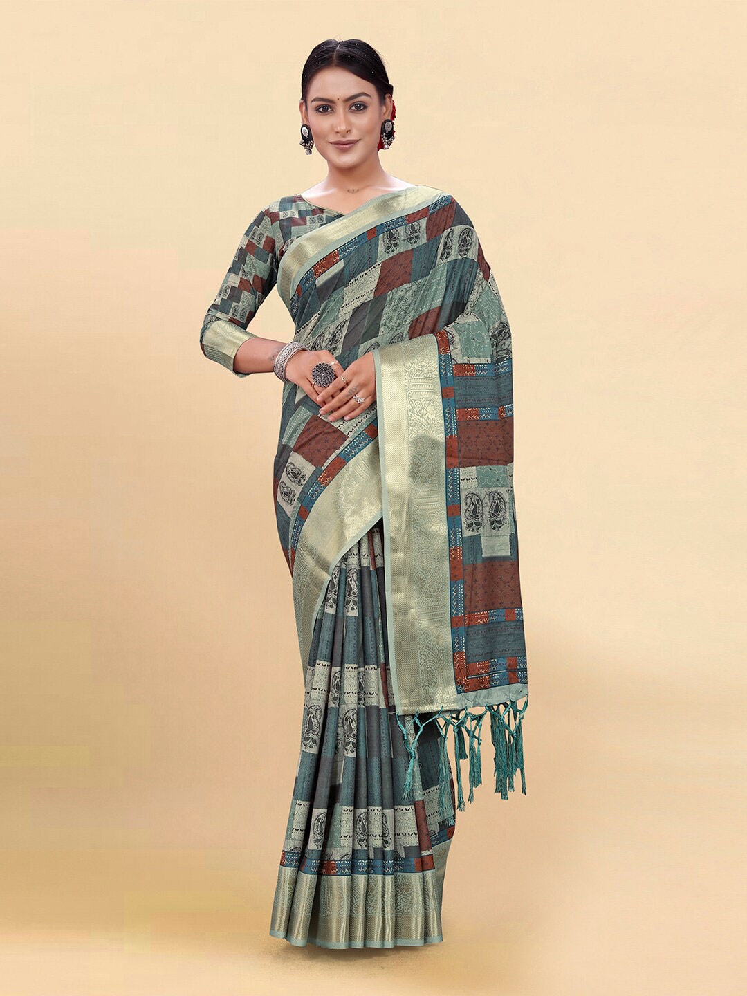 

Pisara Paisley Printed Zari Silk Cotton Saree, Green