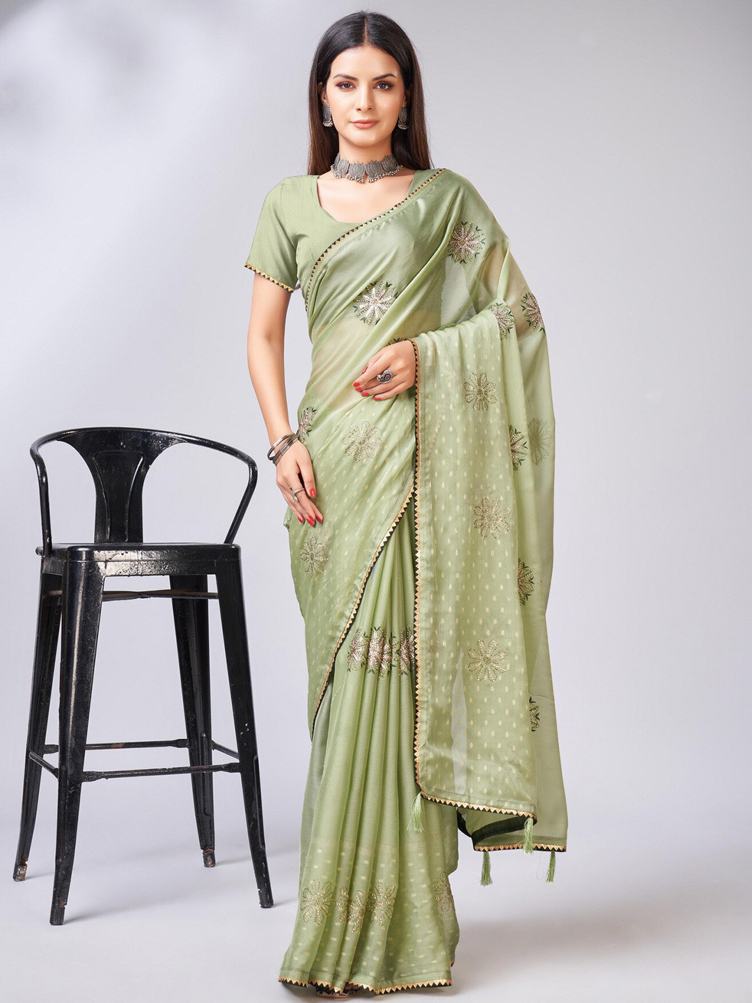 

Sweet smile Fab Ethnic Motifs Embroidered Gotta Patti Saree, Green