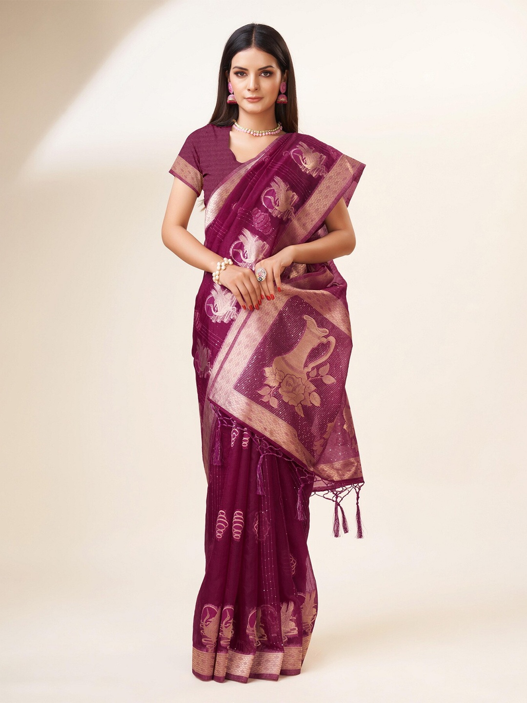 

Sweet smile Fab Floral Woven Design Zari Organza Saree, Burgundy