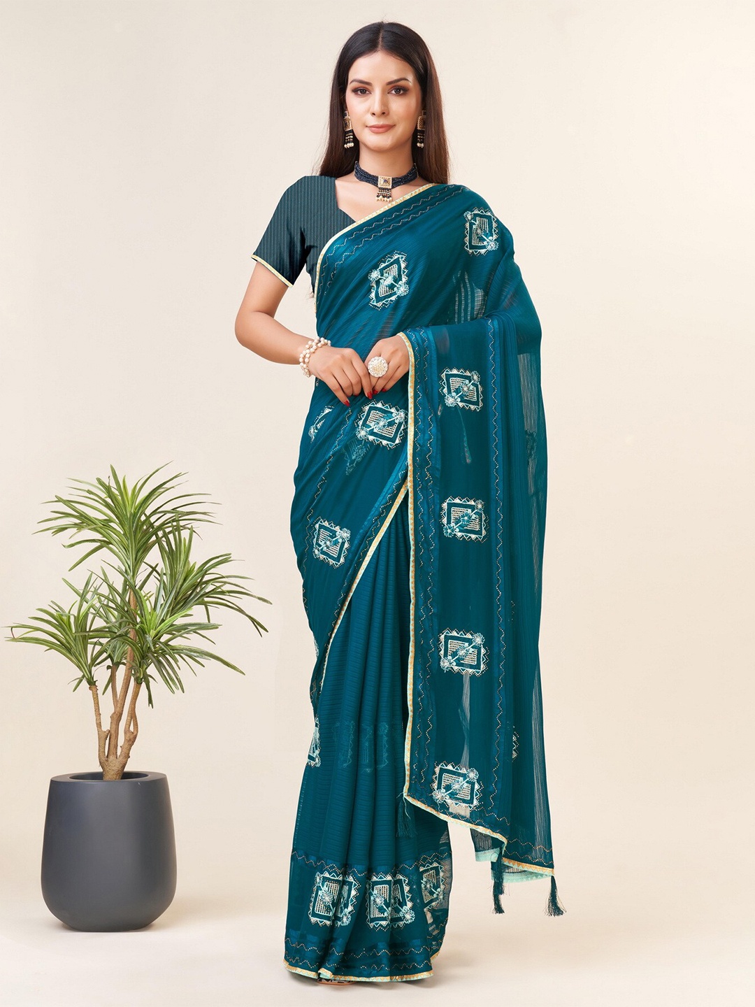 

Sweet smile Fab Ethnic Motifs Embroidered Beads and Stones Saree, Turquoise blue