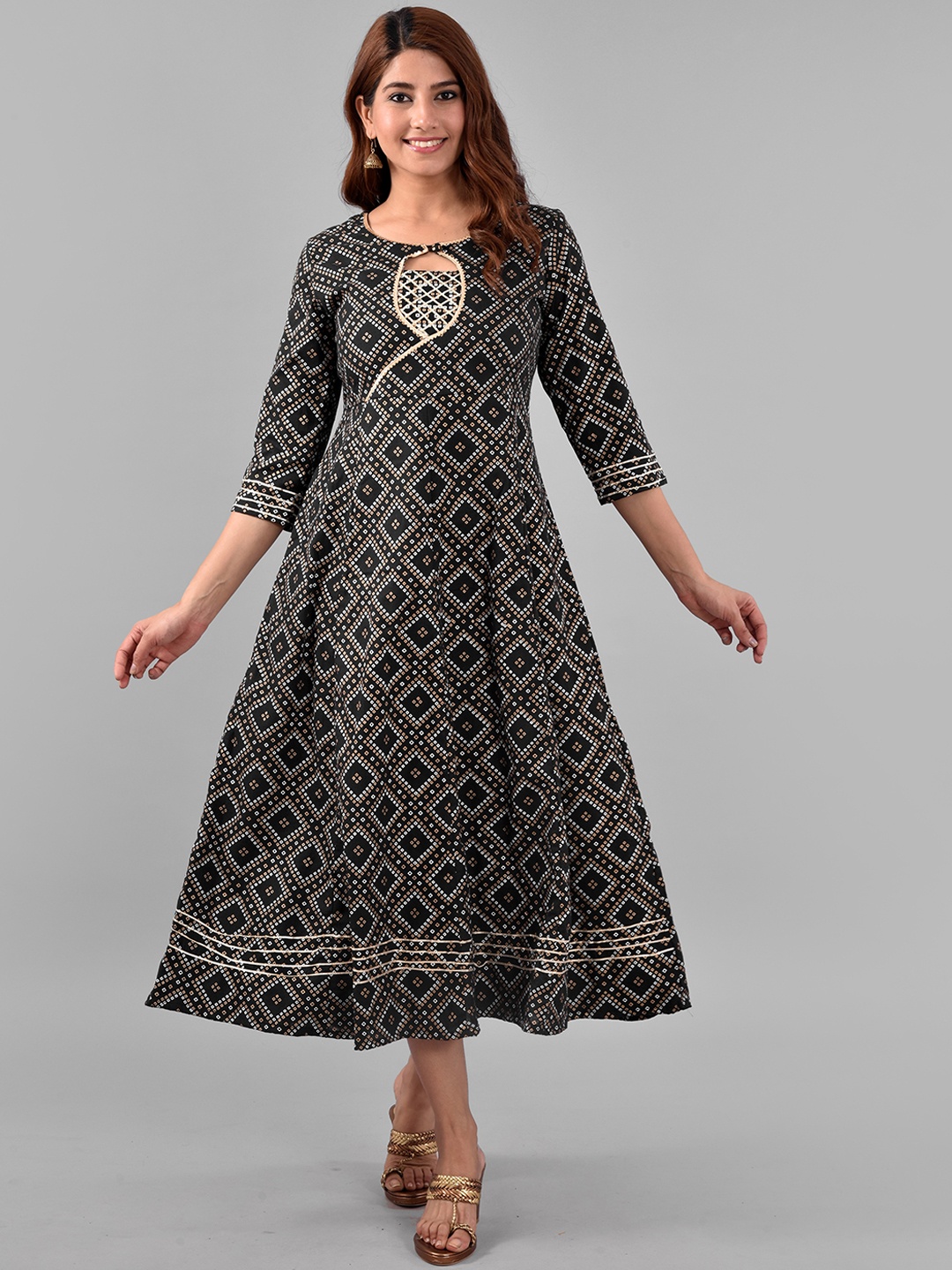 

AAYUMI Bandhani Printed A-Line Midi Ethnic Dress, Black