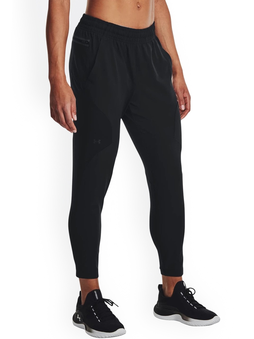 

UNDER ARMOUR Women Three-Fourth Length Unstoppable Track Pants, Black