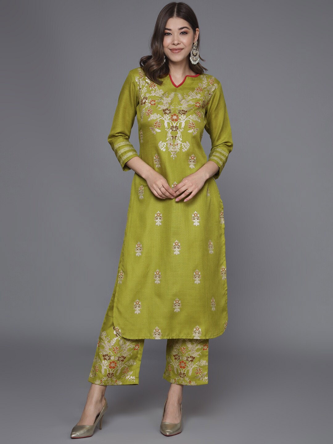 

HEEPOSH Ethnic Motifs Printed Straight Kurta With Trouser, Lime green