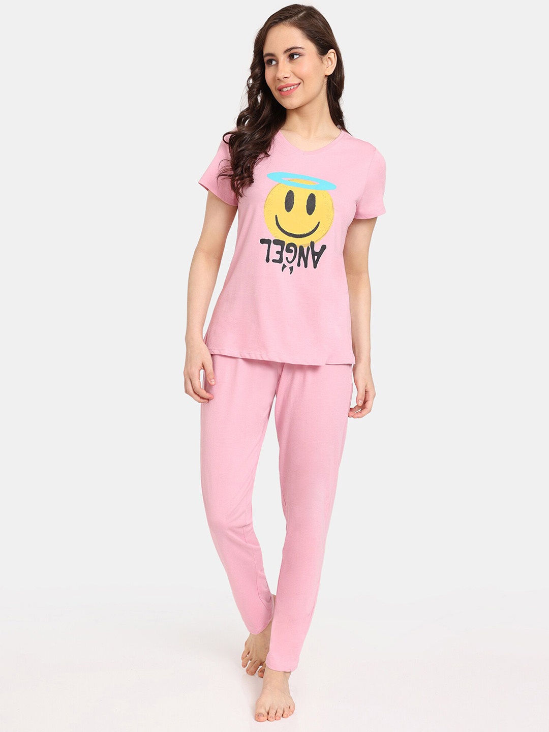 

Rosaline by Zivame Graphic Printed Round Neck T-Shirt & Pyjama, Pink