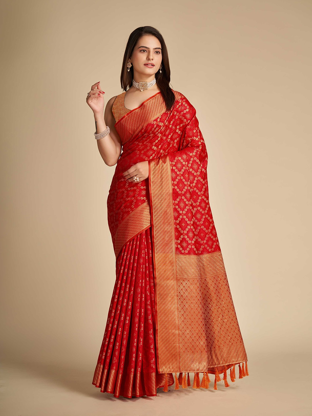 

Mitera Red & Gold-Toned Ethnic Motifs Woven Design Zari Patola Saree