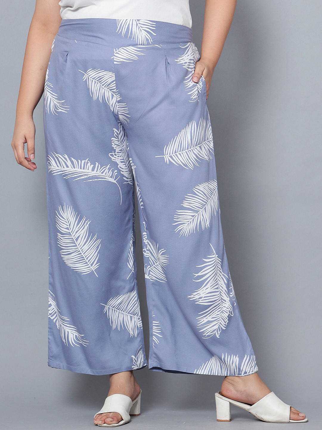 

Indietoga Women Plus Size Floral Printed Comfort Easy Wash Parallel Trousers, Blue
