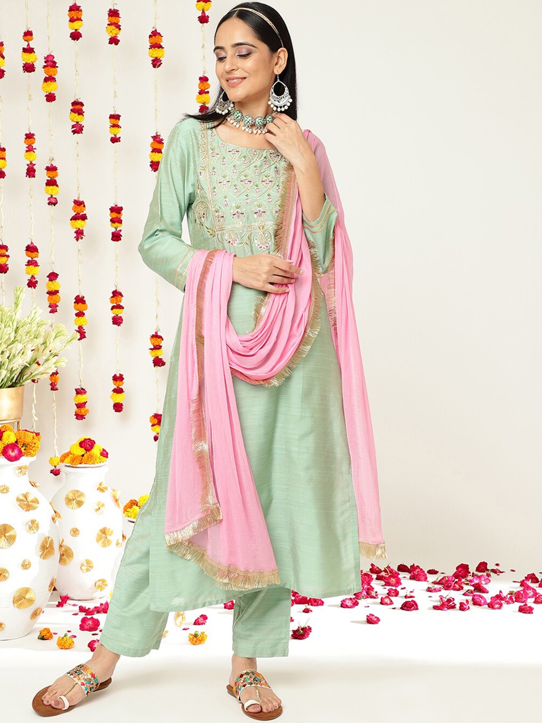 

Varanga Sea Green Ethnic Yoke Design Regular Sequinned Kurta & Trousers With Dupatta