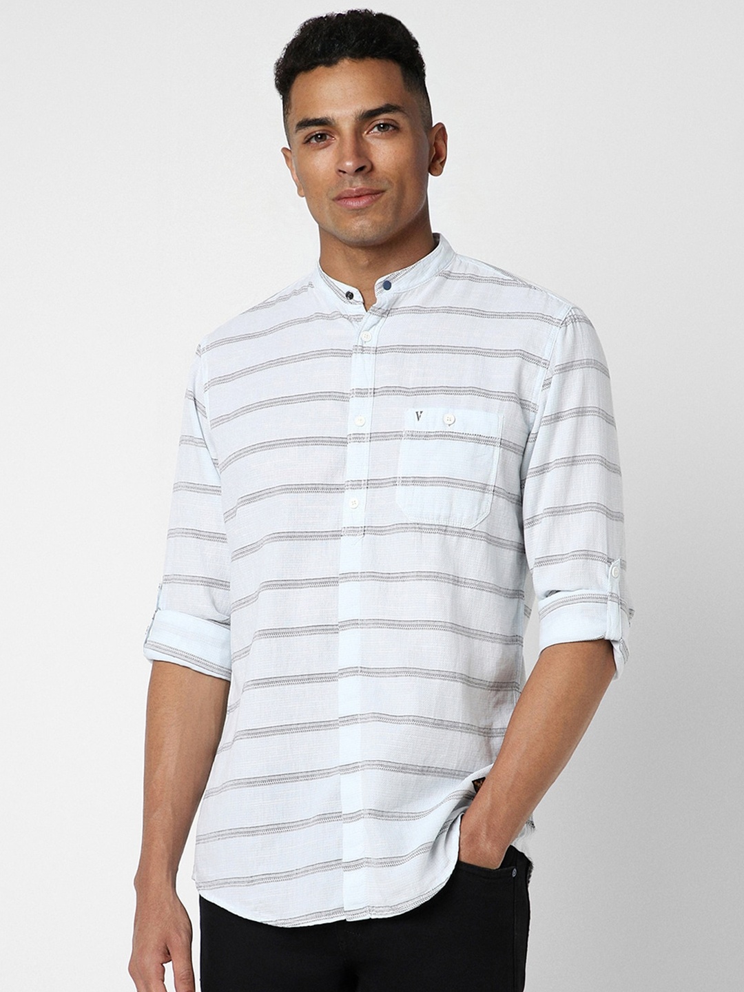 

VAN HEUSEN DENIM LABS Slim Fit Horizontal Striped Band Collar Roll-Up Sleeves Casual Shirt, Blue