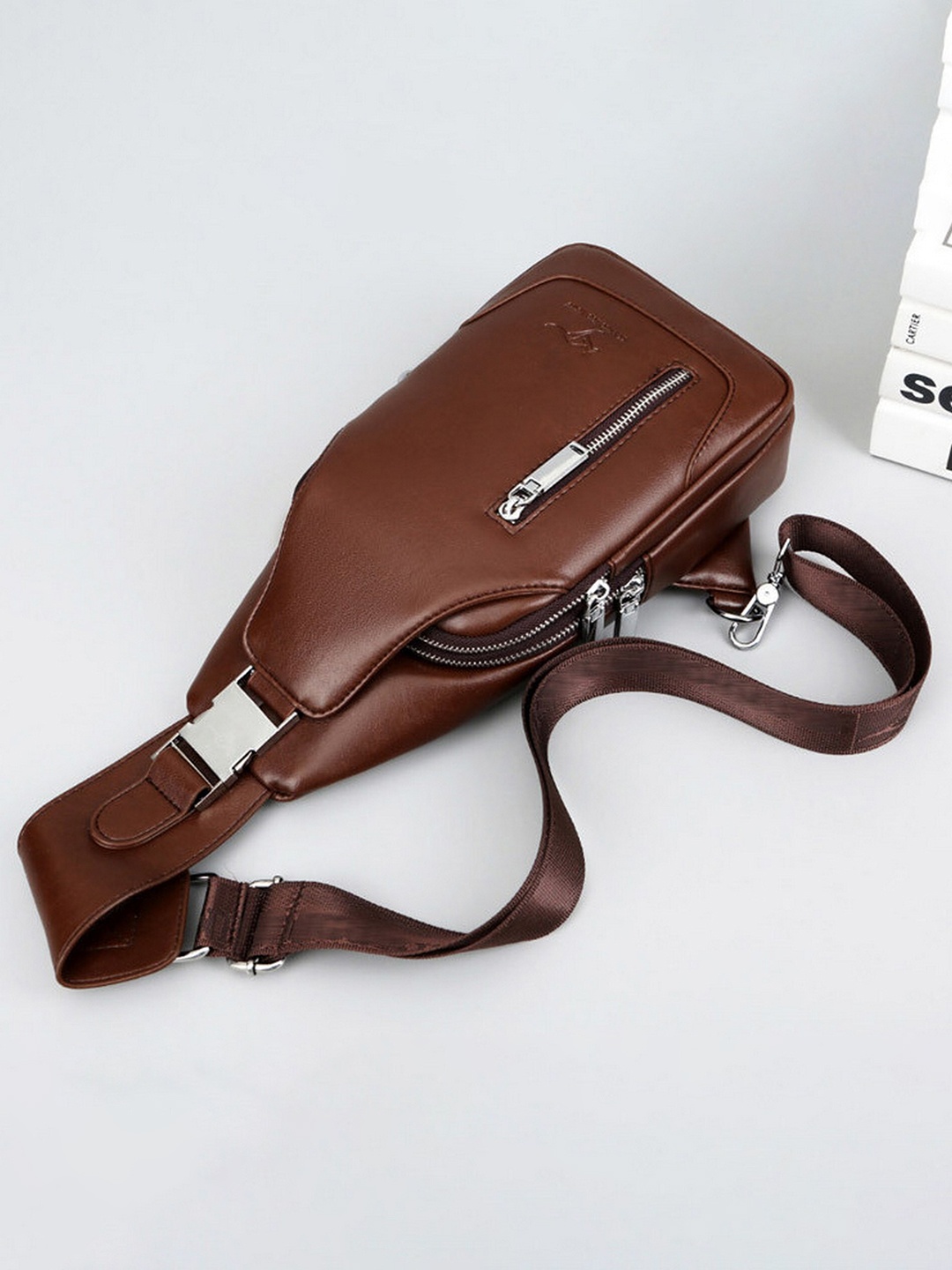 

Diva Dale Unisex Crossbody Backpack, Brown