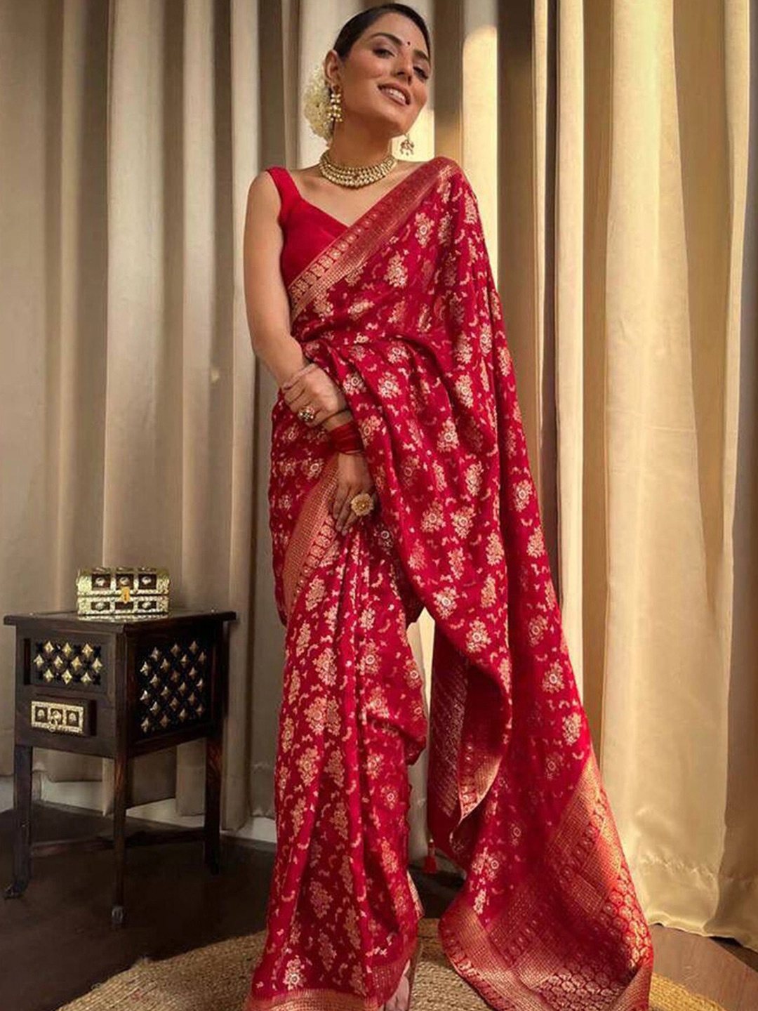 

KALINI Ethnic Motifs Woven Design Zari Detailed Banarasi Saree, Red