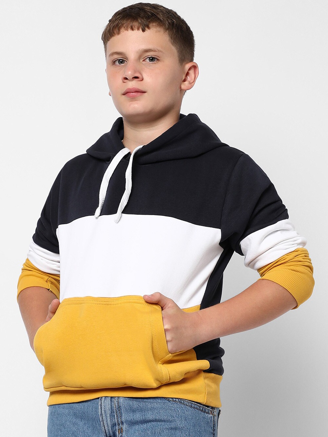 

Instafab Boys Colourblocked Hooded Pullover Cotton Sweatshirt, Black
