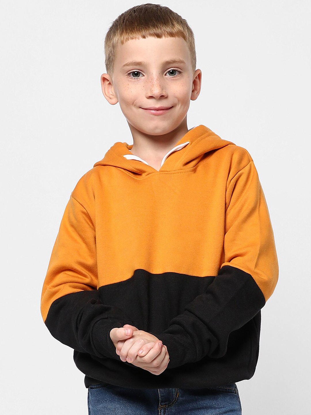 

Instafab Boys Colourblocked Hooded Pullover Cotton Sweatshirt, Black