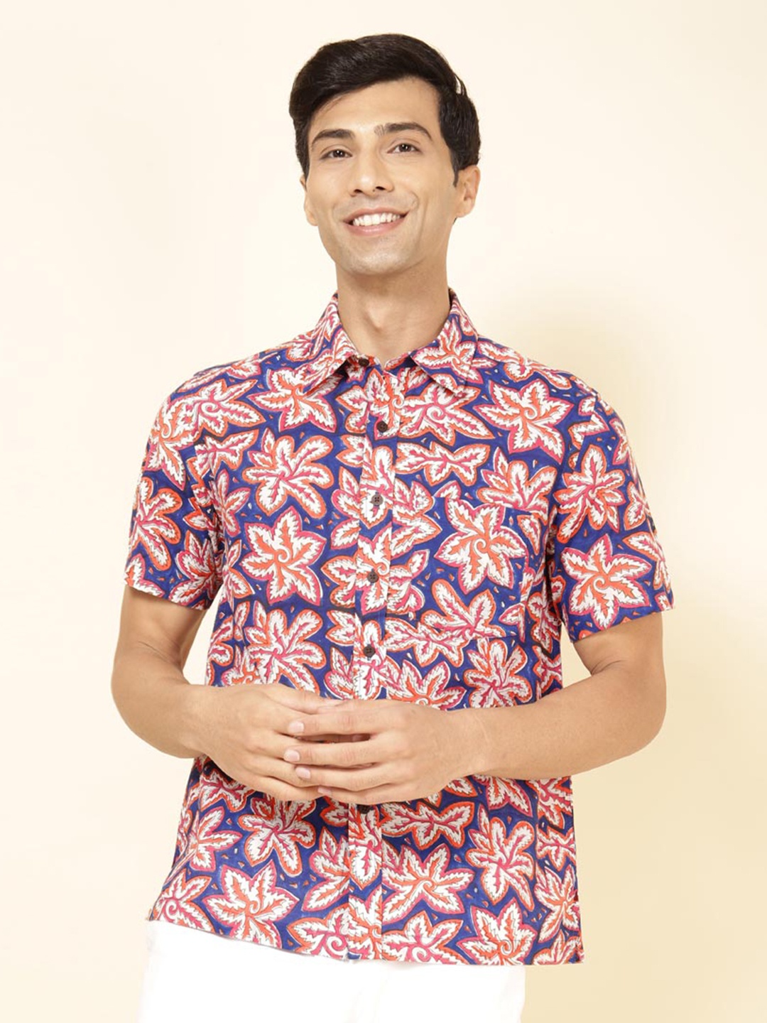 

Fabindia Floral Printed Spread Collar Cotton Casual Shirt, Blue