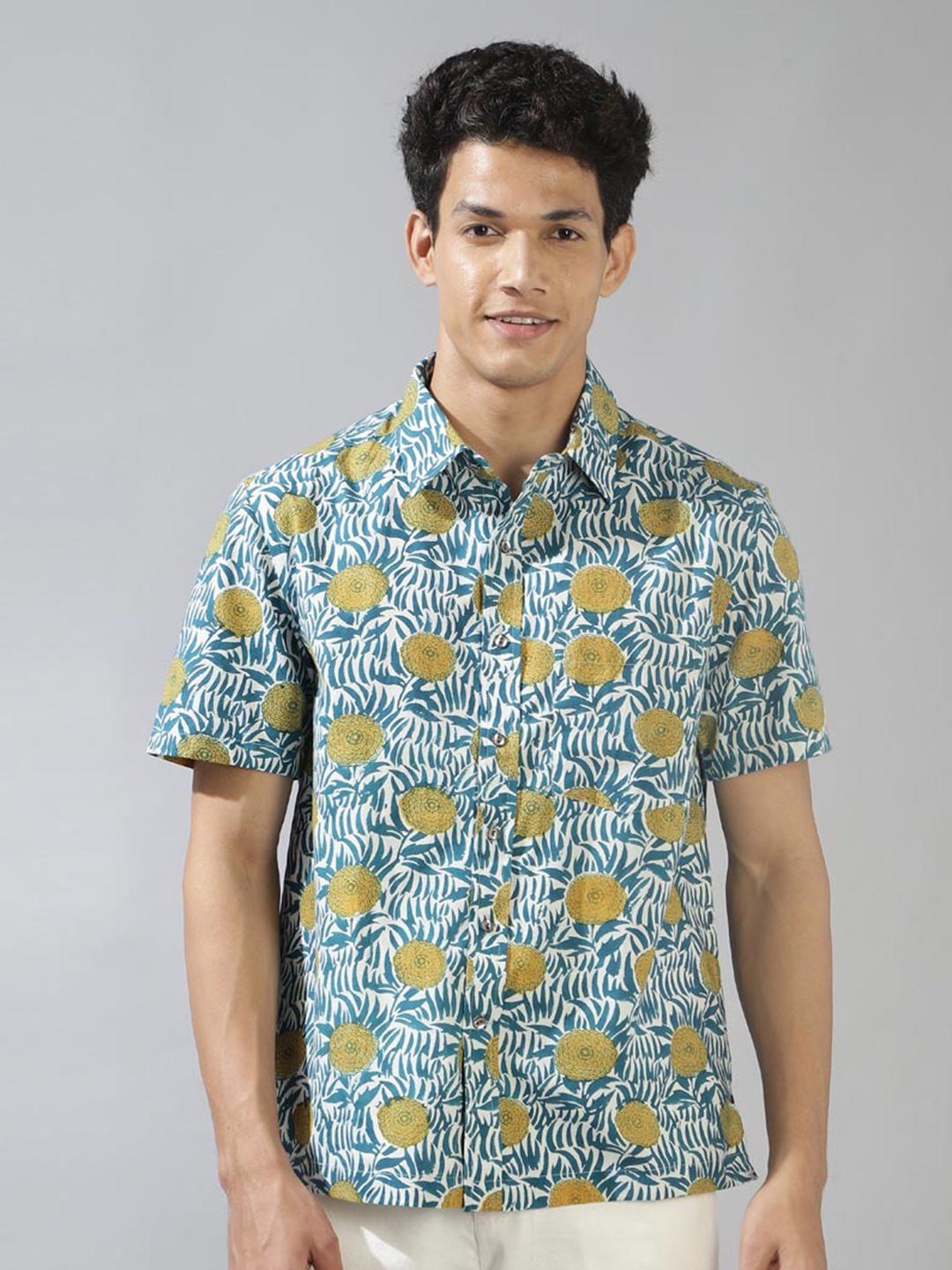 

Fabindia Floral Printed Cotton Casual Shirt, White
