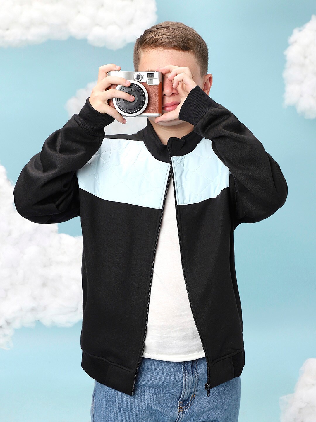 

Instafab Boys Blue Colourblocked Windcheater Outdoor Sporty Jacket