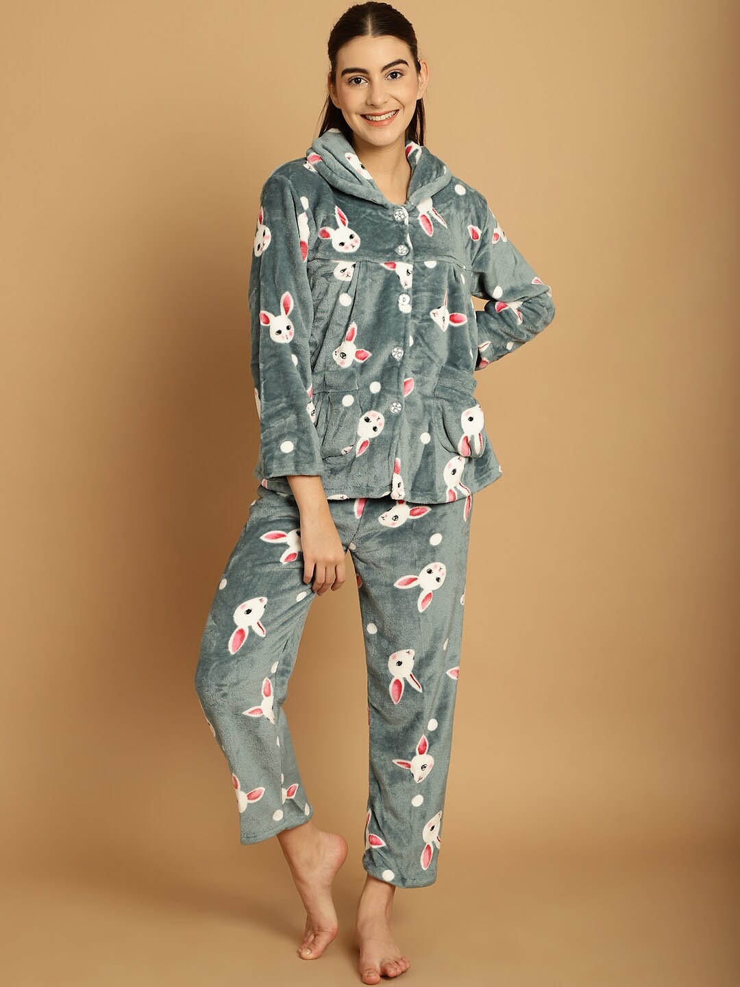 

TAG 7 Rabbit Printed Fur Night Suit, Grey