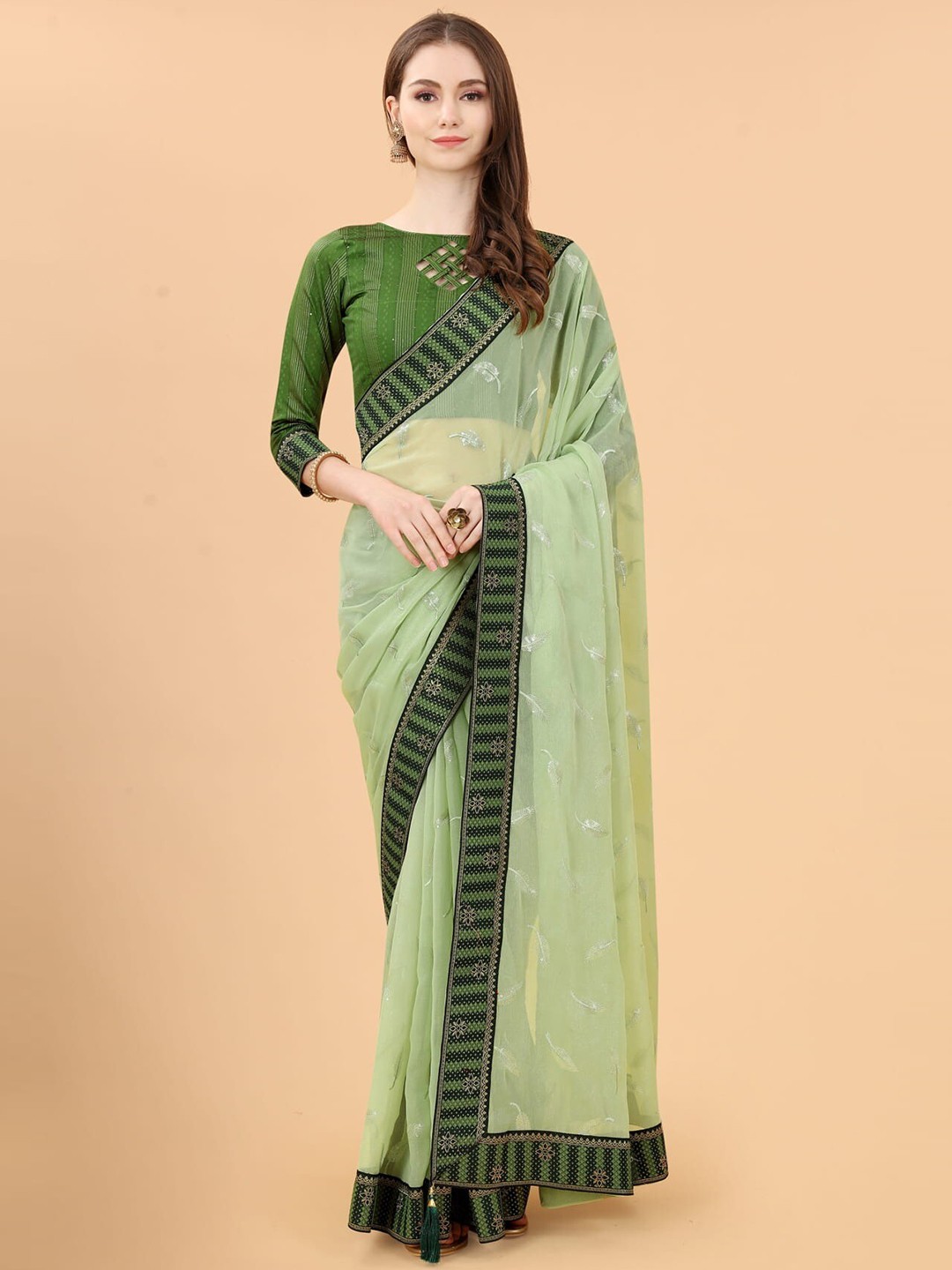 

KALINI Embellished Sequinned Saree, Green