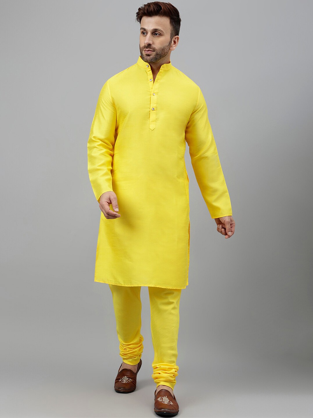 

Vgyaan Mandarin Collar Straight Kurta With Churidar & Nehru Jacket, Yellow