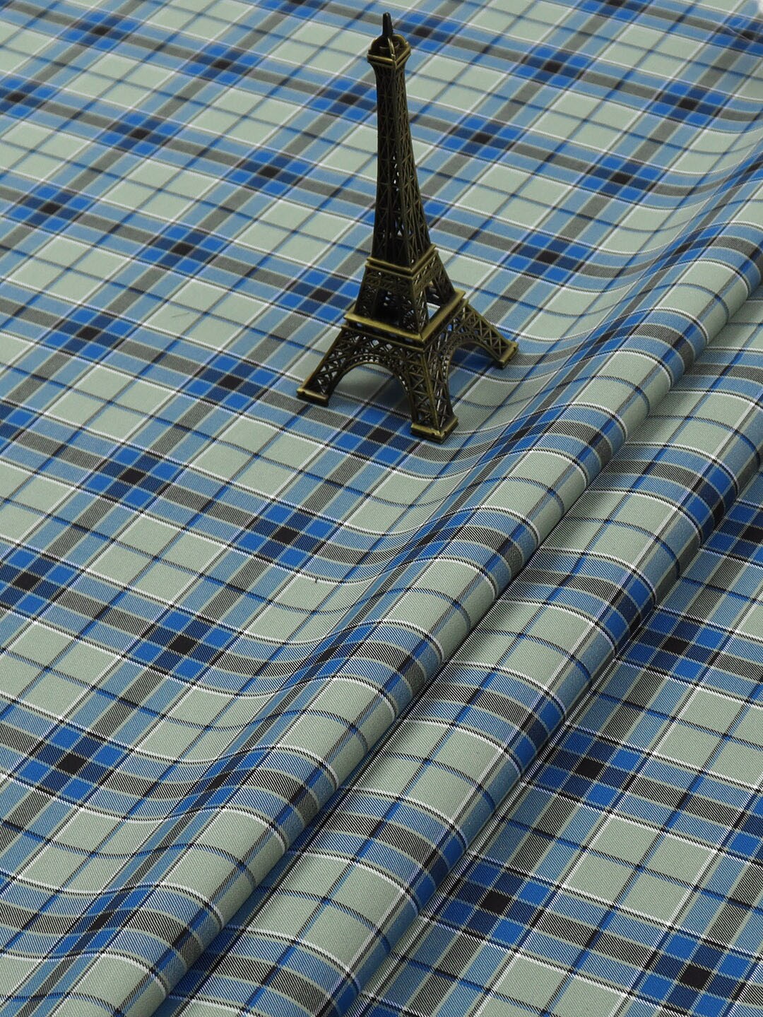 

Ramraj Men Checked Shirt Clothing Fabric, Blue