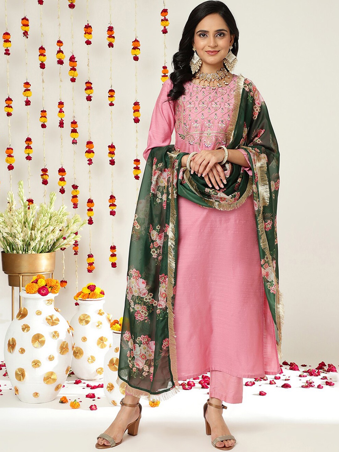 

Varanga Zari And Thread Work Embroidered Yoke Silk Kurta & Trousers With Dupatta, Pink