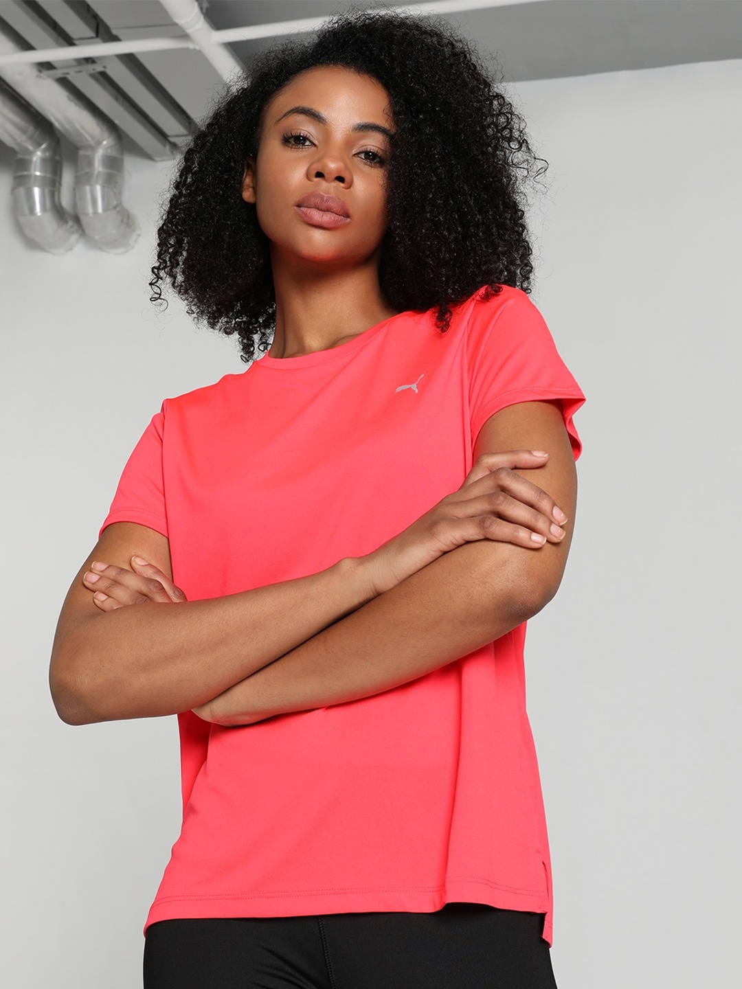 

Puma RUN FAVORITE Heather Round Neck Short Sleeves Cotton Tshirts, Coral