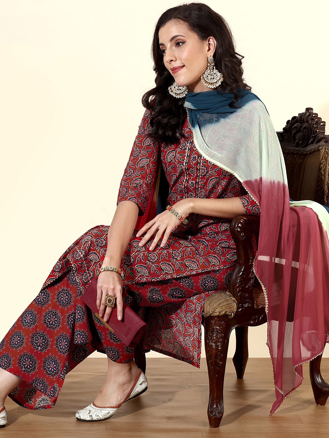 

Anouk Ethnic Motifs Printed Sequinned Pure Cotton Kurta with Trousers & With Dupatta, Maroon