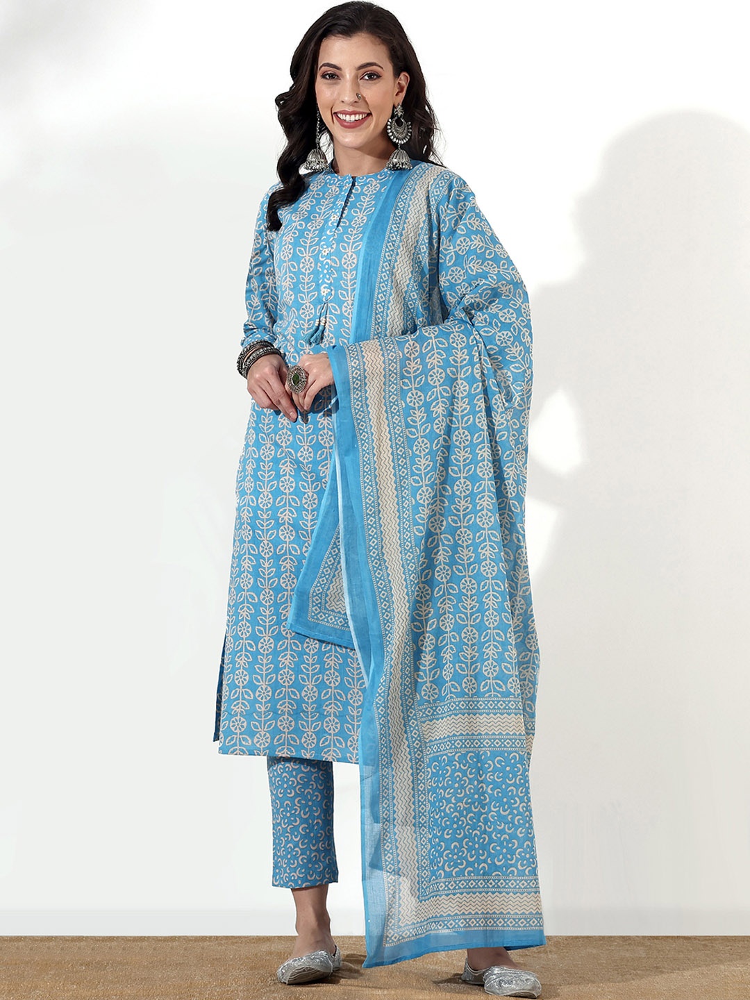 

Anouk Ethnic Motifs Printed Band Collar Pure Cotton Kurta with Trousers & With Dupatta, Turquoise blue