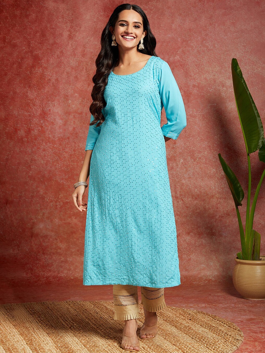 

Libas Geometric Embellished Sequinned Kurta, Blue