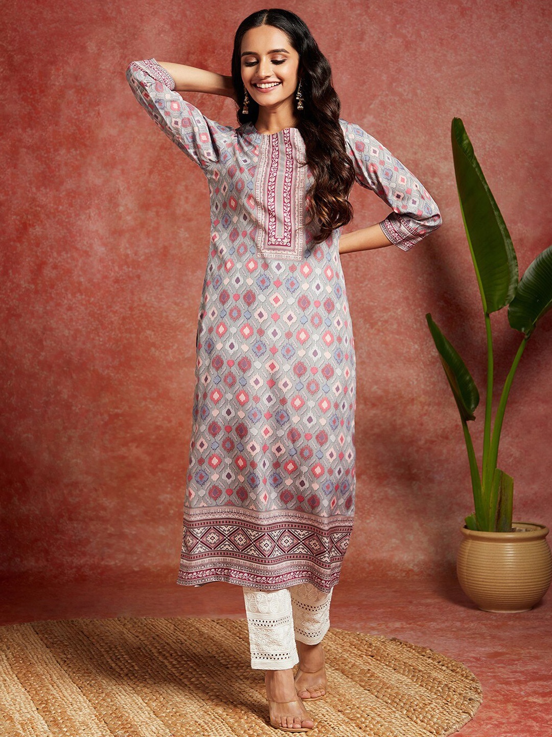 

Libas Ethnic Motifs Printed Straight Kurta, Grey