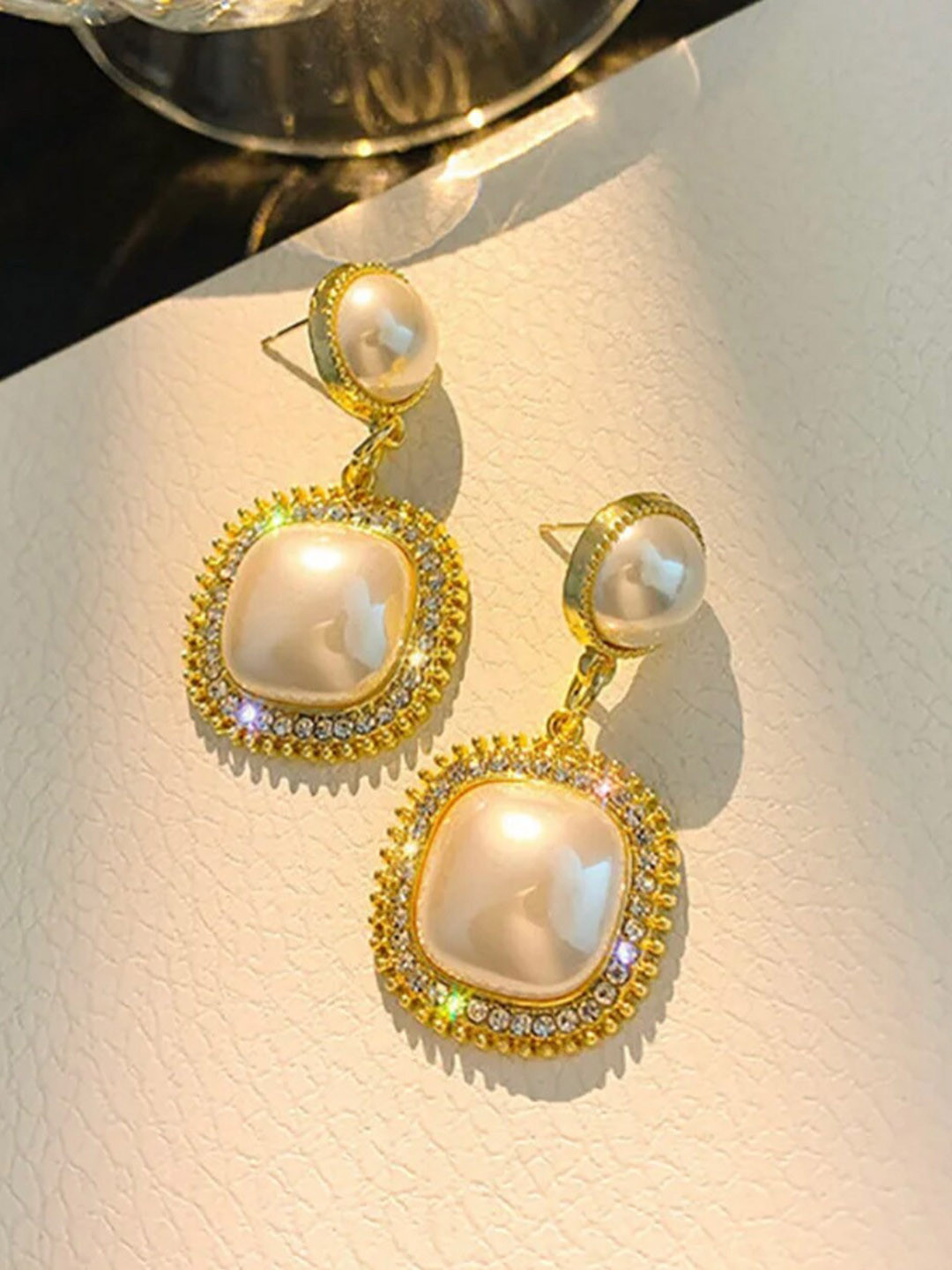 

ISHKAARA Gold-Plated Contemporary Drop Earrings