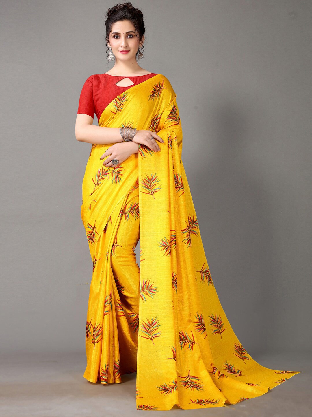 

Shaily Floral Printed Silk Blend Block Print Saree, Yellow