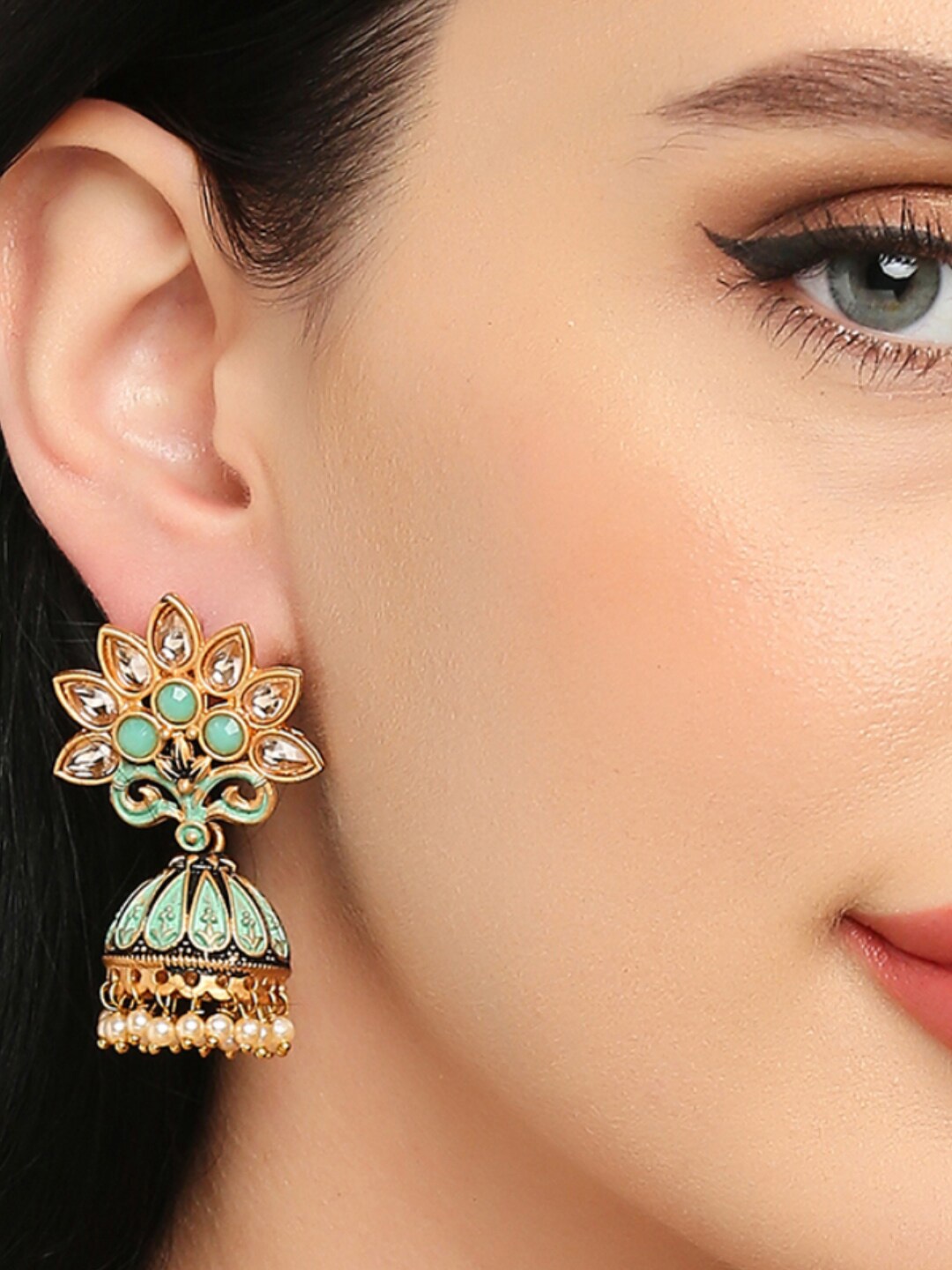 

OOMPH Floral Jhumkas Earrings, Green