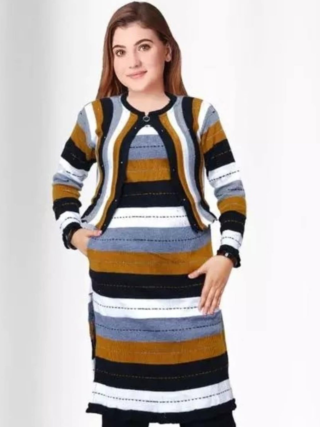 

SAMMYCO Striped Sequinned Woollen Kurta, Mustard