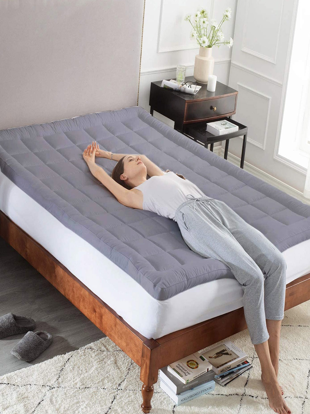 

RAASO Grey Microfiber 500 GSM King Size Mattress Protector