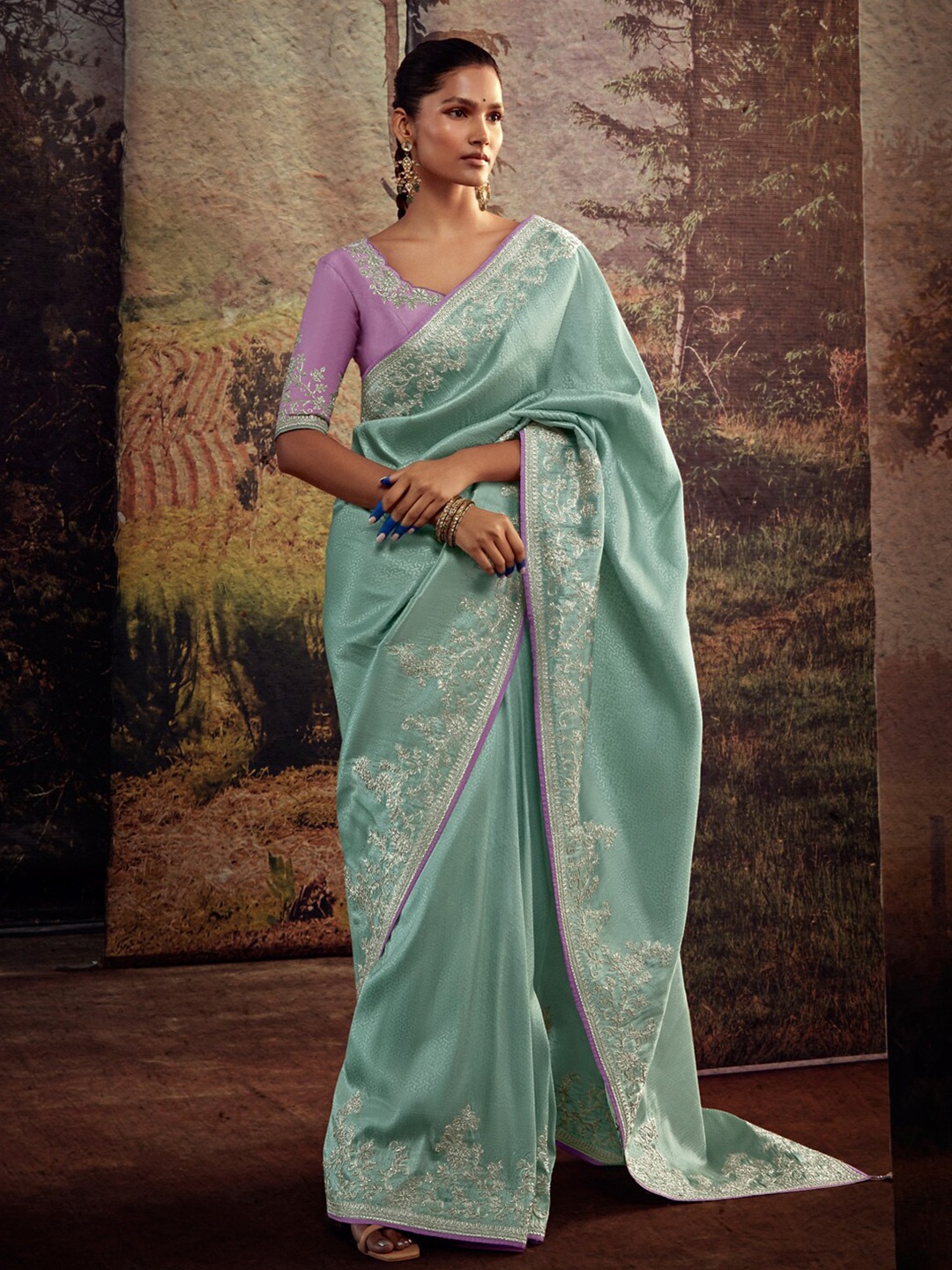 

Mitera Ethnic Motifs Woven Design Embroidered Saree, Blue