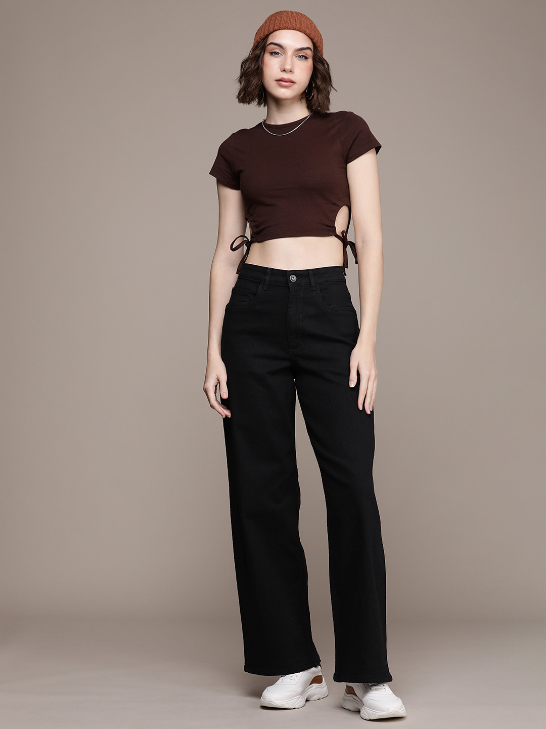 

The Roadster Life Co. Women Wide Leg High Rise Stretchable Jeans, Black