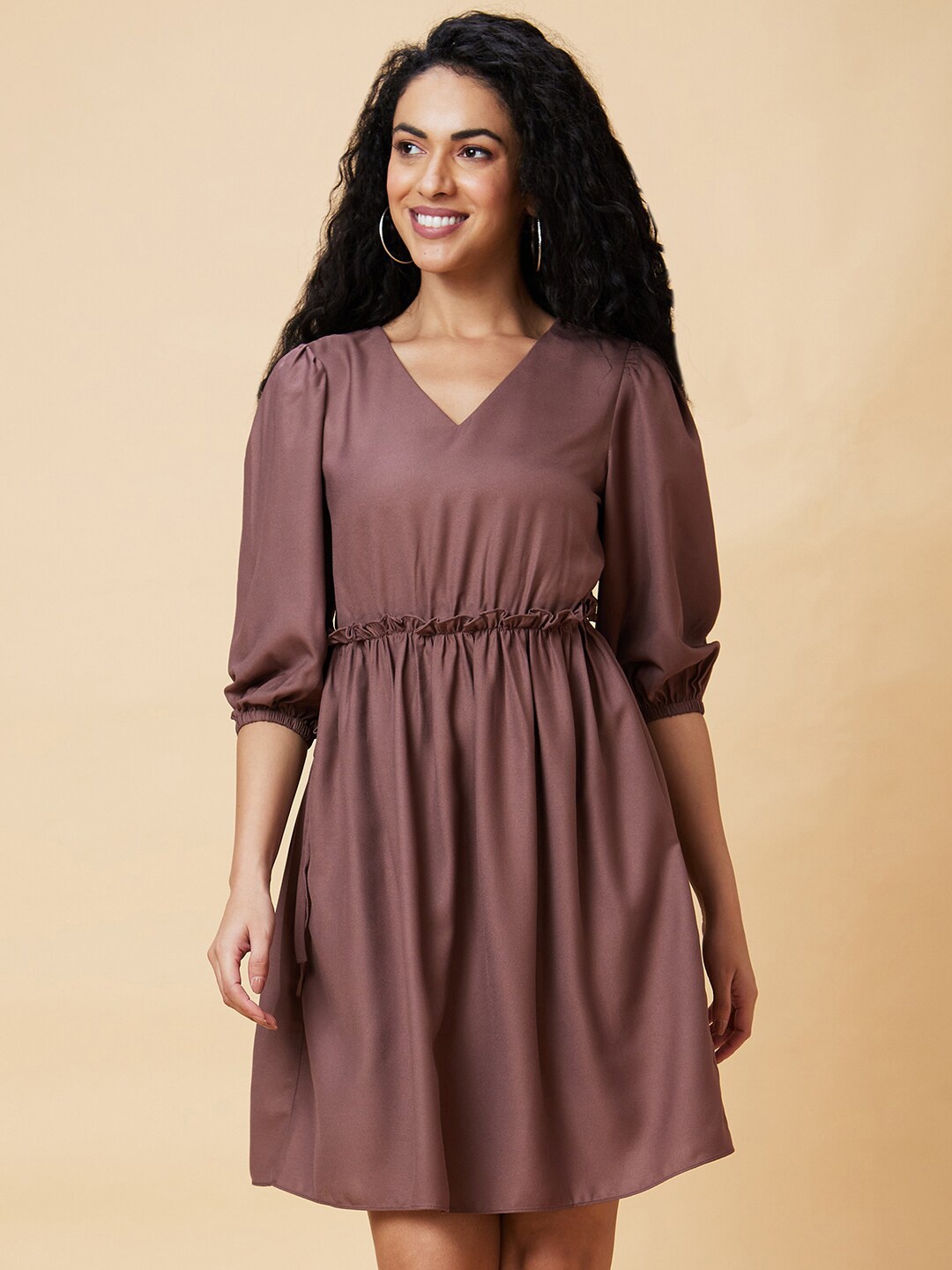 

Globus Taupe V-Neck Puff Sleeve Gathered A-Line Dress