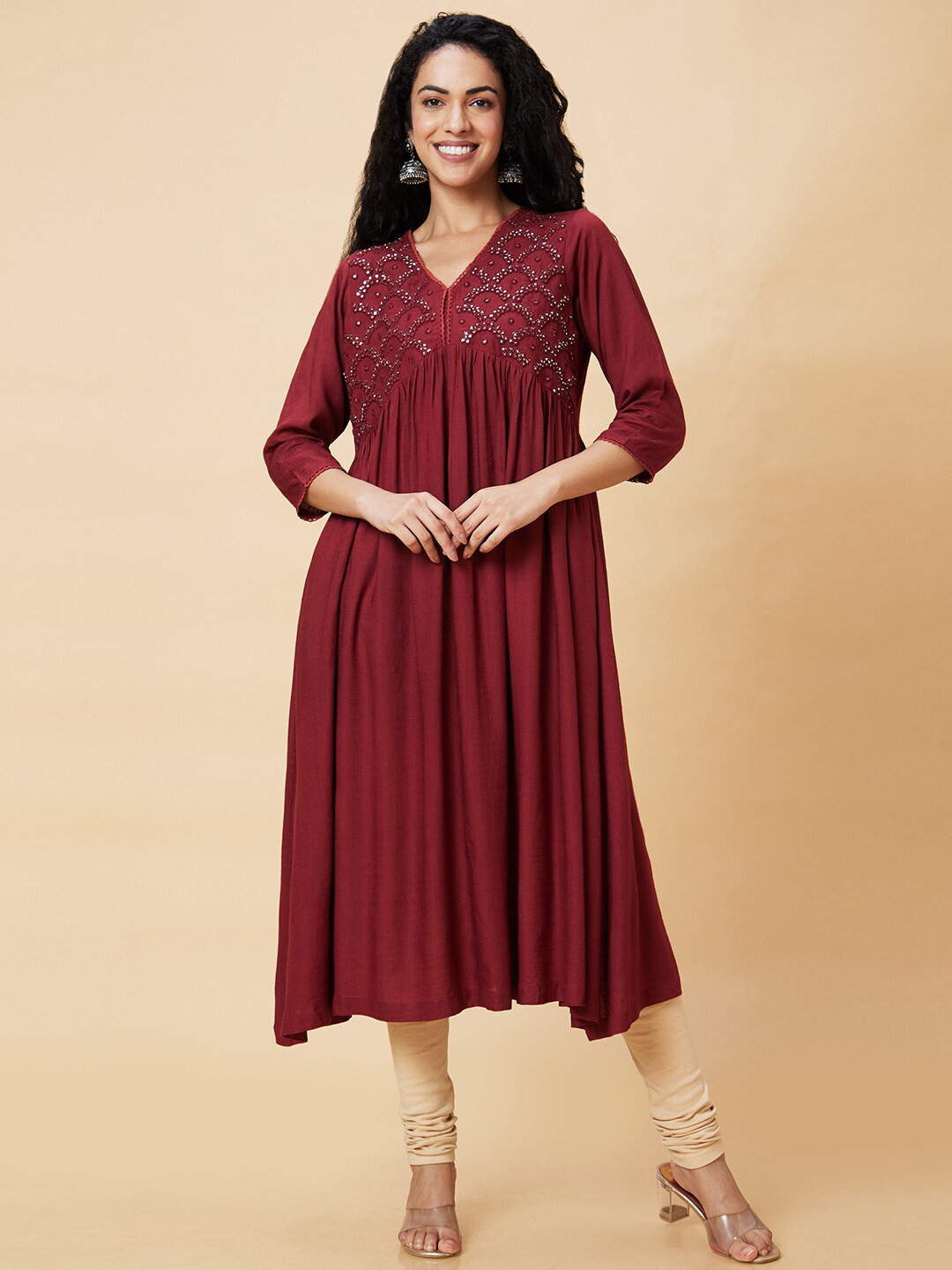 

Globus Maroon Ethnic Motifs Embroidered V-Neck Mirror Work Anarkali Kurta