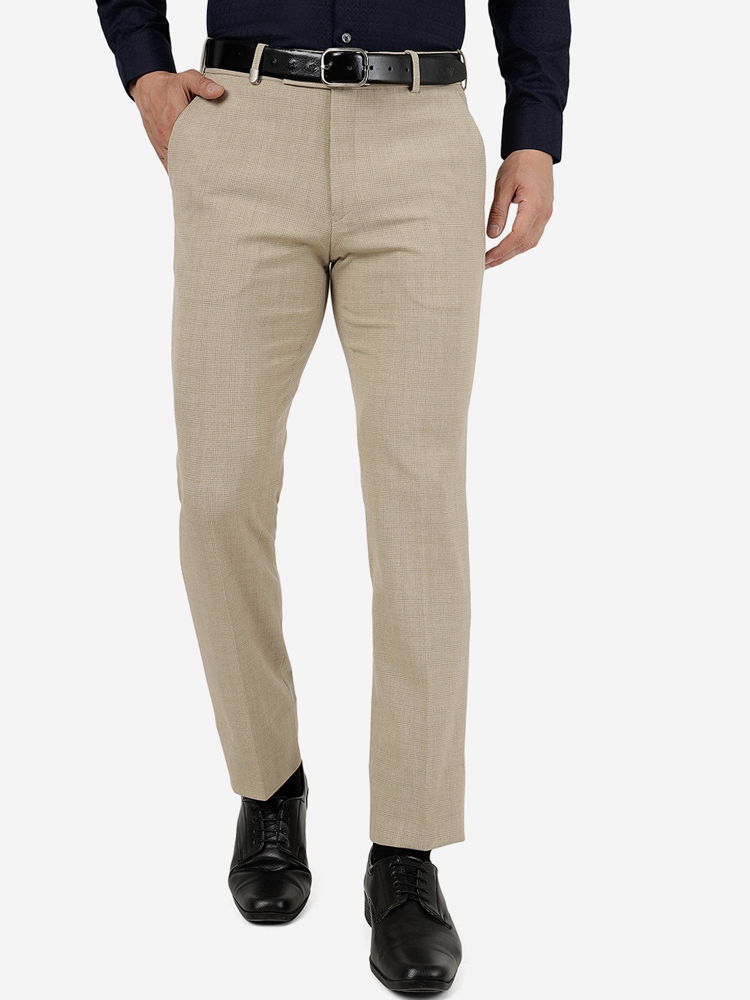 

JB STUDIO Men Checked Slim Fit Mid-Rise Cotton Trousers, Camel brown