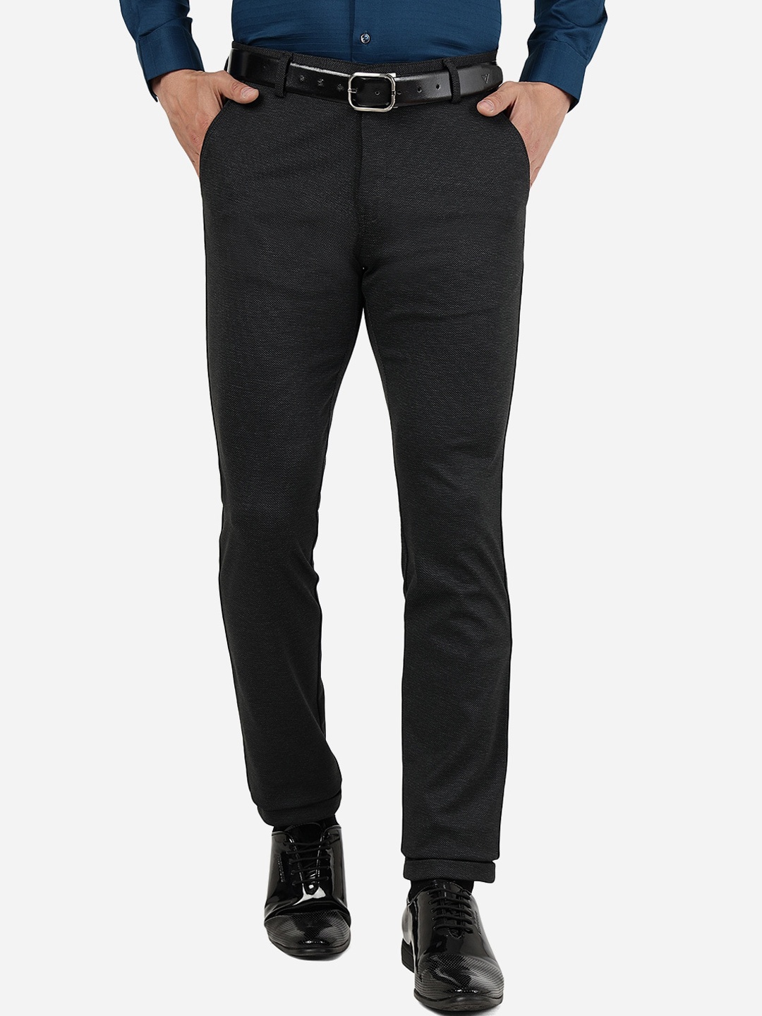 

JB STUDIO Men Slim Fit Mid-Rise Cotton Trousers, Black